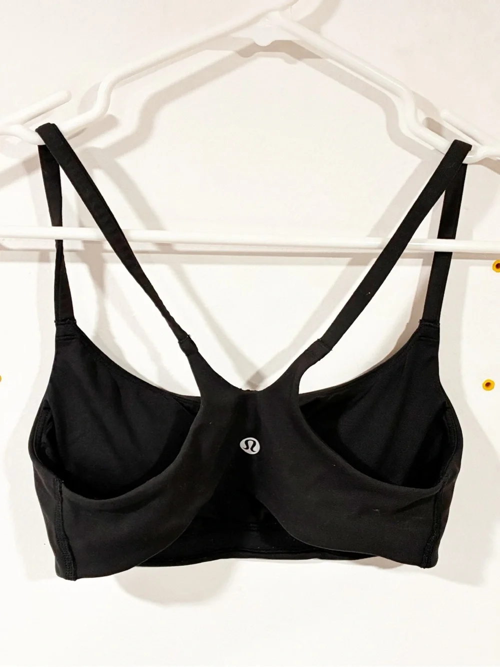 Lululemon Black Padded Size 4 Athletic Sports Bra